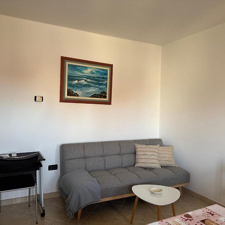 N&G Apartments 로비니 외부 사진